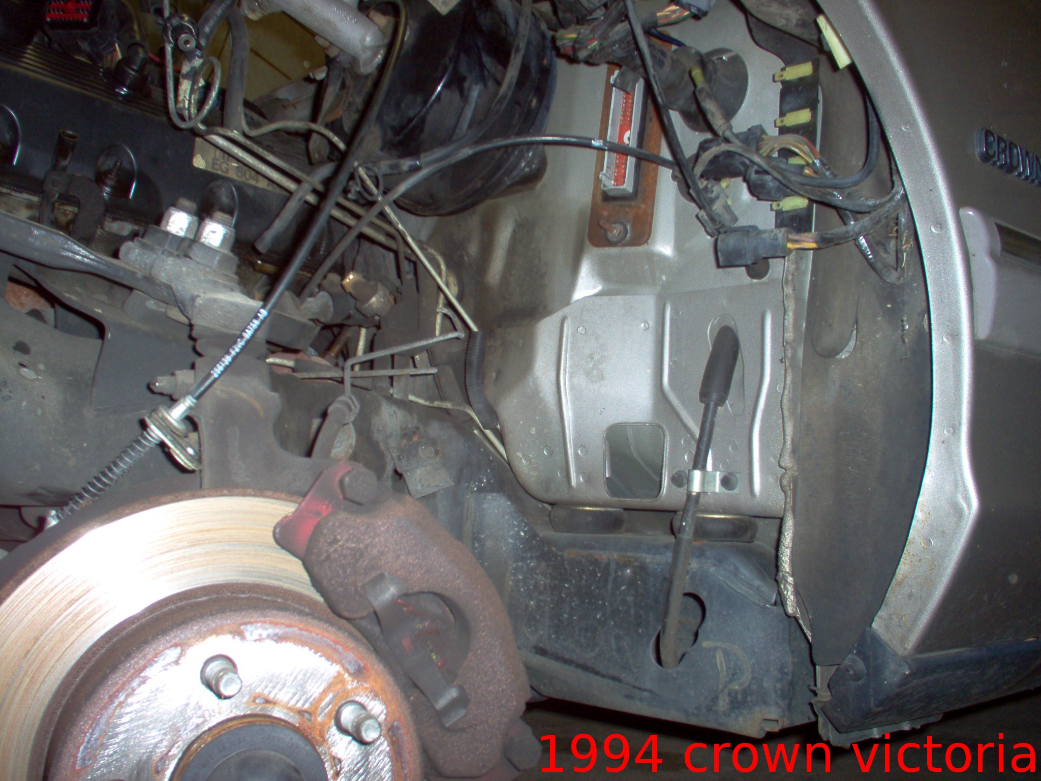 2002 Ford crown victoria vacuum leak